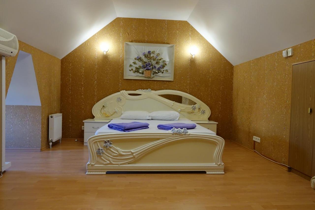 White House Apartments Oldenburg Bagian luar foto